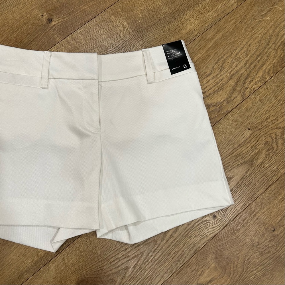 NWT New York and Company The Bleecker short - Size 0 - Picture 3 of 7
